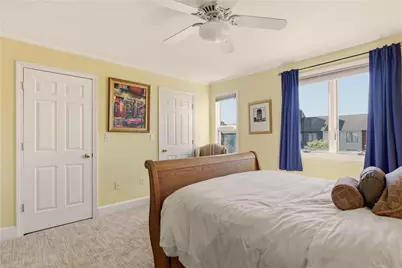 216 Goddard Row, Newport, RI 02840 - Photo 12