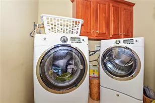 170 Providence Pike, North Smithfield, RI 02896 - Photo 32