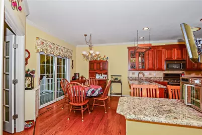 170 Providence Pike #7, North Smithfield, RI 02896 - Photo 22