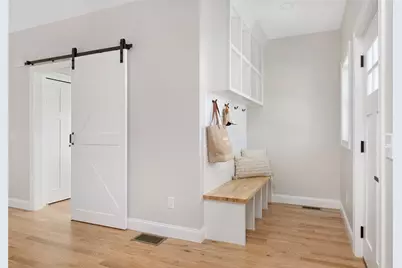 183 Midwood Street, Cranston, RI 02910 - Photo 8