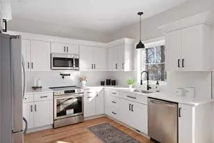 183 Midwood St, Cranston, RI 02910 - Photo 2