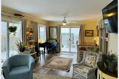 9 Mystic Avenue, East Providence, RI 02915 - Photo 4