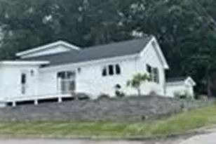 535 Hancock St, Tiverton, RI 02878 - Photo 10