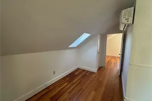 712 Hope St, Bristol, RI 02809 - Photo 12