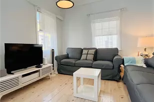 39 Pope St, Newport, RI 02840 - Photo 6