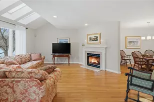 83 Oceanwoods Dr, North Kingstown, RI 02852 - Photo 18