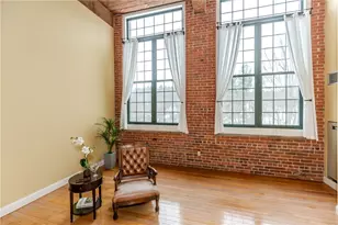 15 Higgins St, Smithfield, RI 02917 - Photo 2