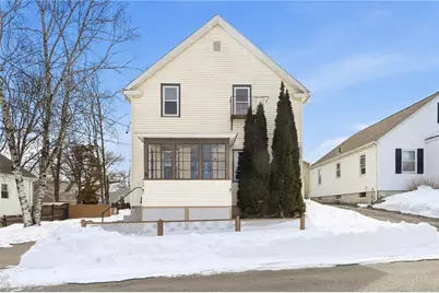 82 Hillcrest Avenue, Pawtucket, RI 02860 - Photo 1