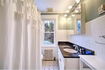 118 Everett Avenue, Providence, RI 02906 - Photo 28