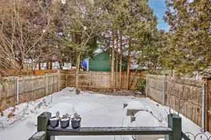 118 Everett Ave, Providence, RI 02906 - Photo 36