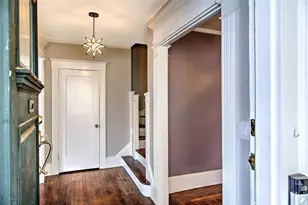 118 Everett Ave, Providence, RI 02906 - Photo 2