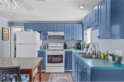 22 Harris Street, Coventry, RI 02816 - Photo 8