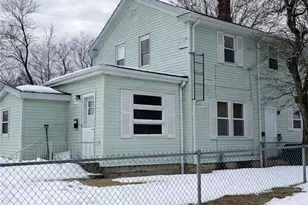 866 Weeden St, Pawtucket, RI 02860 - Photo 1