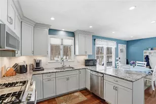 244 Beechwood Dr, Cranston, RI 02921 - Photo 28