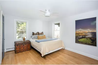 18 Lugger Street, Jamestown, RI 02835 - Photo 8