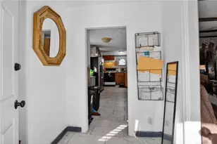 31 Sassafras St, Providence, RI 02907 - Photo 18