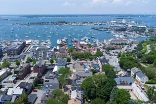 28 Pelham St, Newport, RI 02840 - Photo 8