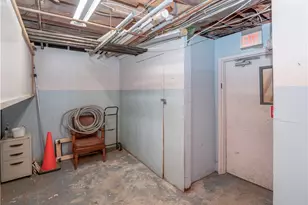 28 Pelham St, Newport, RI 02840 - Photo 36