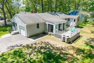 190 Brookhaven Rd, North Kingstown, RI 02852 - Photo 6