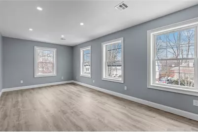 68 Enfield Avenue, Providence, RI 02908 - Photo 10