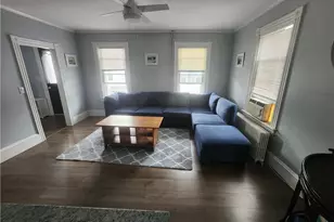 14 Lucas Ave, Newport, RI 02840 - Photo 6