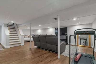 49 Ames Street, Pawtucket, RI 02861 - Photo 16