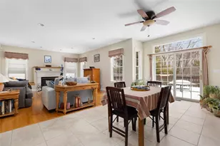 15 Susan Dr, Cumberland, RI 02864 - Photo 6