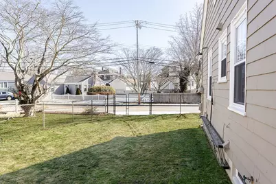 72 Bedlow Avenue, Newport, RI 02840 - Photo 38