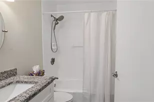 993 Williamsburg Cir, Warwick, RI 02886 - Photo 16