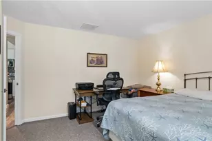 993 Williamsburg Cir, Warwick, RI 02886 - Photo 14