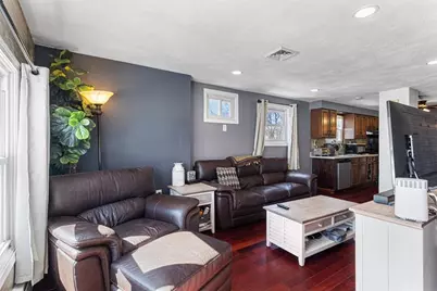 30 Packard Avenue, North Providence, RI 02911 - Photo 2