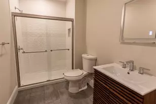 12 University Ave, Providence, RI 02906 - Photo 10