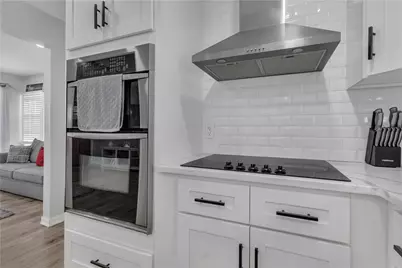 30 S Bennett Drive, Johnston, RI 02919 - Photo 2