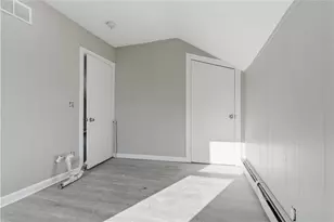 35 Gray St, Providence, RI 02909 - Photo 10