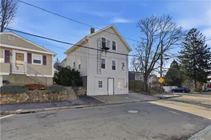 35 Gray St, Providence, RI 02909 - Photo 28