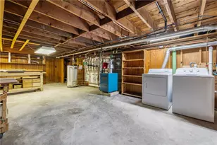 30 Toppa Blvd, Newport, RI 02840 - Photo 38