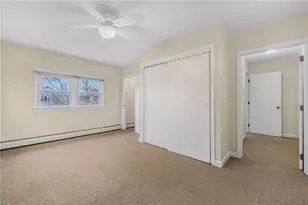 30 Toppa Blvd, Newport, RI 02840 - Photo 32