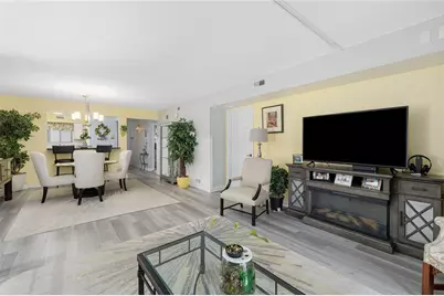 650 East Greenwich Avenue #3/102, West Warwick, RI 02893 - Photo 18