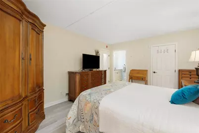 650 East Greenwich Avenue #3/102, West Warwick, RI 02893 - Photo 32
