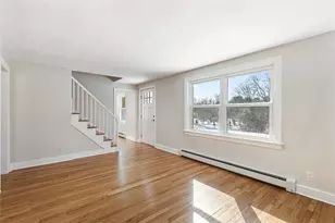 26 Country Hill Rd, Cumberland, RI 02864 - Photo 12