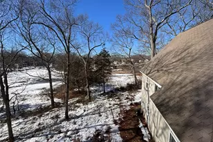 100 Clinton Dr, North Kingstown, RI 02852 - Photo 20