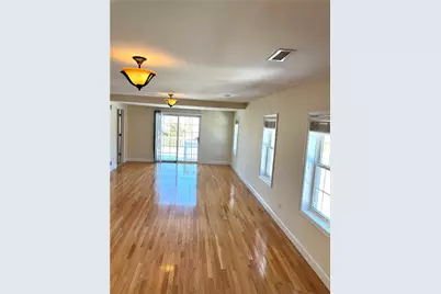 31 Garfield Avenue #2, Bristol, RI 02806 - Photo 4