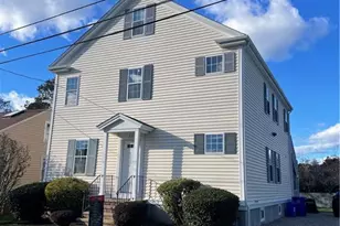 31 Garfield Ave, Bristol, RI 02806 - Photo 1