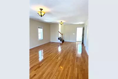 31 Garfield Avenue #2, Bristol, RI 02806 - Photo 6