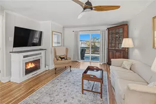 174 Seaside Dr, Jamestown, RI 02835 - Photo 10