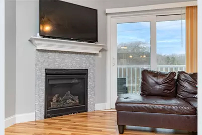 9 Gray Coach Lane #911, Cranston, RI 02921 - Photo 8