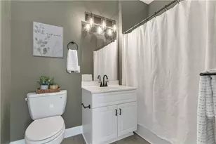 90 Mill St, Woonsocket, RI 02895 - Photo 16