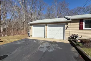 209 Hatchery Rd, North Kingstown, RI 02852 - Photo 4