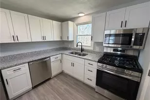 209 Hatchery Rd, North Kingstown, RI 02852 - Photo 8