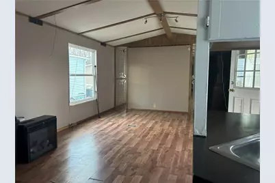 245 Manton Street, Pawtucket, RI 02861 - Photo 2